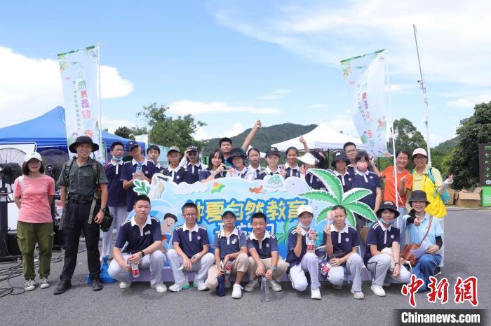 三中三必中一组澳门，聆听大自然的声音，感受生命的律动
探寻澳门自然之声，体验生命的韵律